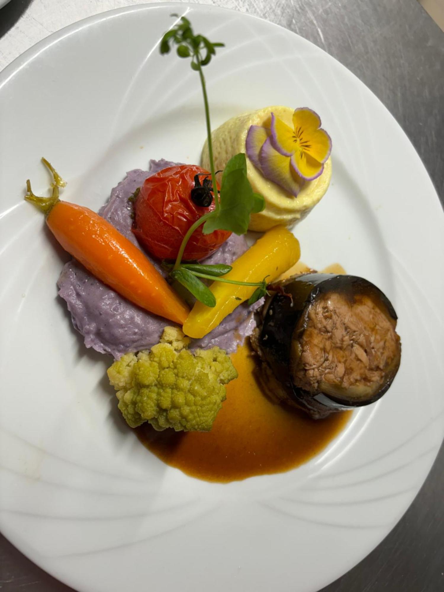 Hotel Restaurant Clos Des Sullys Montclus  Eksteriør bilde